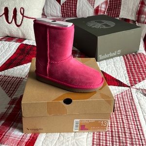 Brand new! In packaging! Ugg kookaburra 13 kids pink